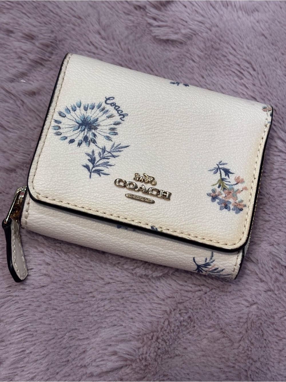 COACH White Floral Leather Mini Wallet with Gold Logo